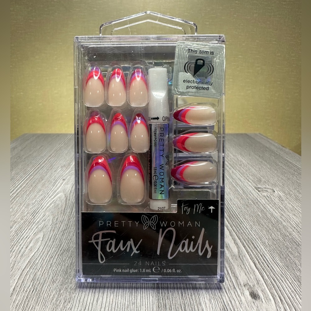 **3/$5** Pretty Woman Faux Nails 24 Count